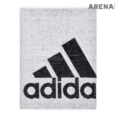 로고가 있는 스포츠 타월 2만3백원 아디다스 애슬레틱 제품.
