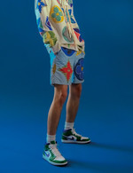 멀티컬러 모노그램 스웨터·셔츠·보드 쇼츠 모두 가격미정 루이 비통, 에어 조던 1 가격미정 나이키 제품. 