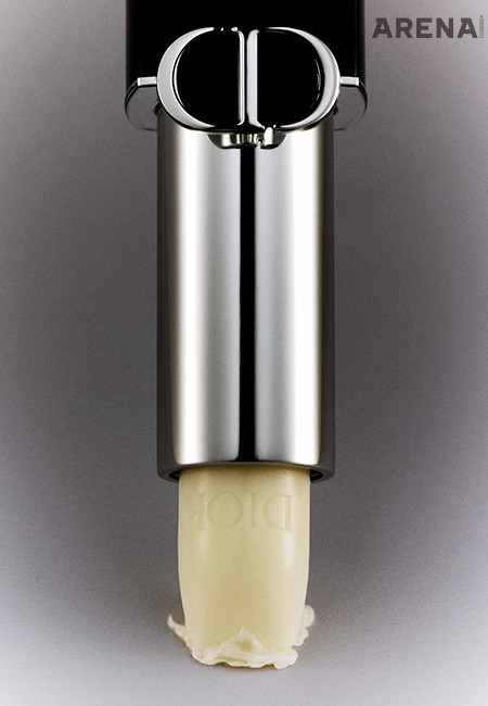 새틴 질감으로 마무리되는 #000 디올 내추럴 루즈 디올 밤 3.5g 5만원대 디올 뷰티 제품. 
