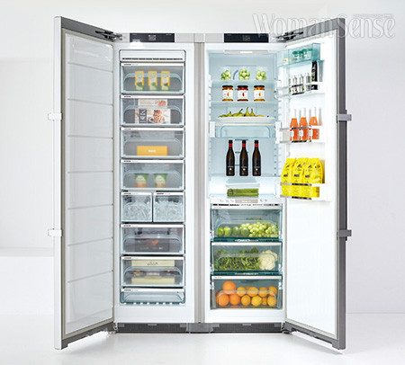 칸칸마다 서랍으로 구성되어 온도 유지에 효과적인 냉장 & 냉동고 내부.
